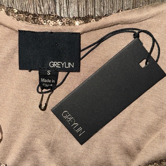 Greylin Sequin Dress - Picture 7 of 10